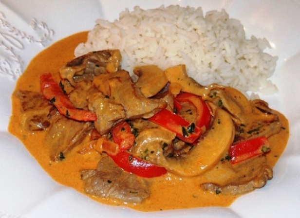 B&oelig;uf Stroganoff